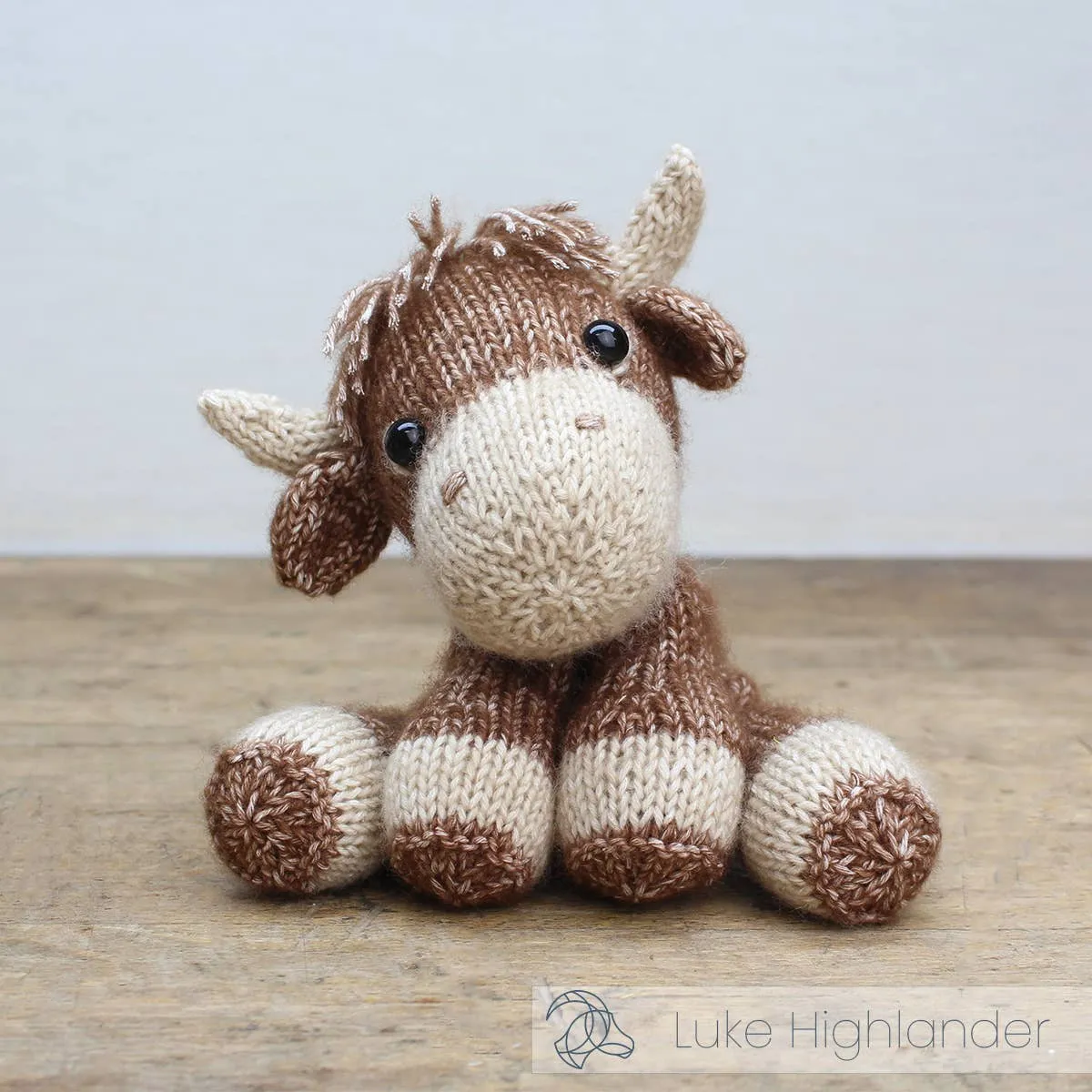 Luke the Highlander Knitting Kit