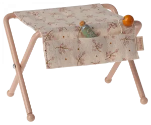 Nursery Table, Baby Mouse in Rose