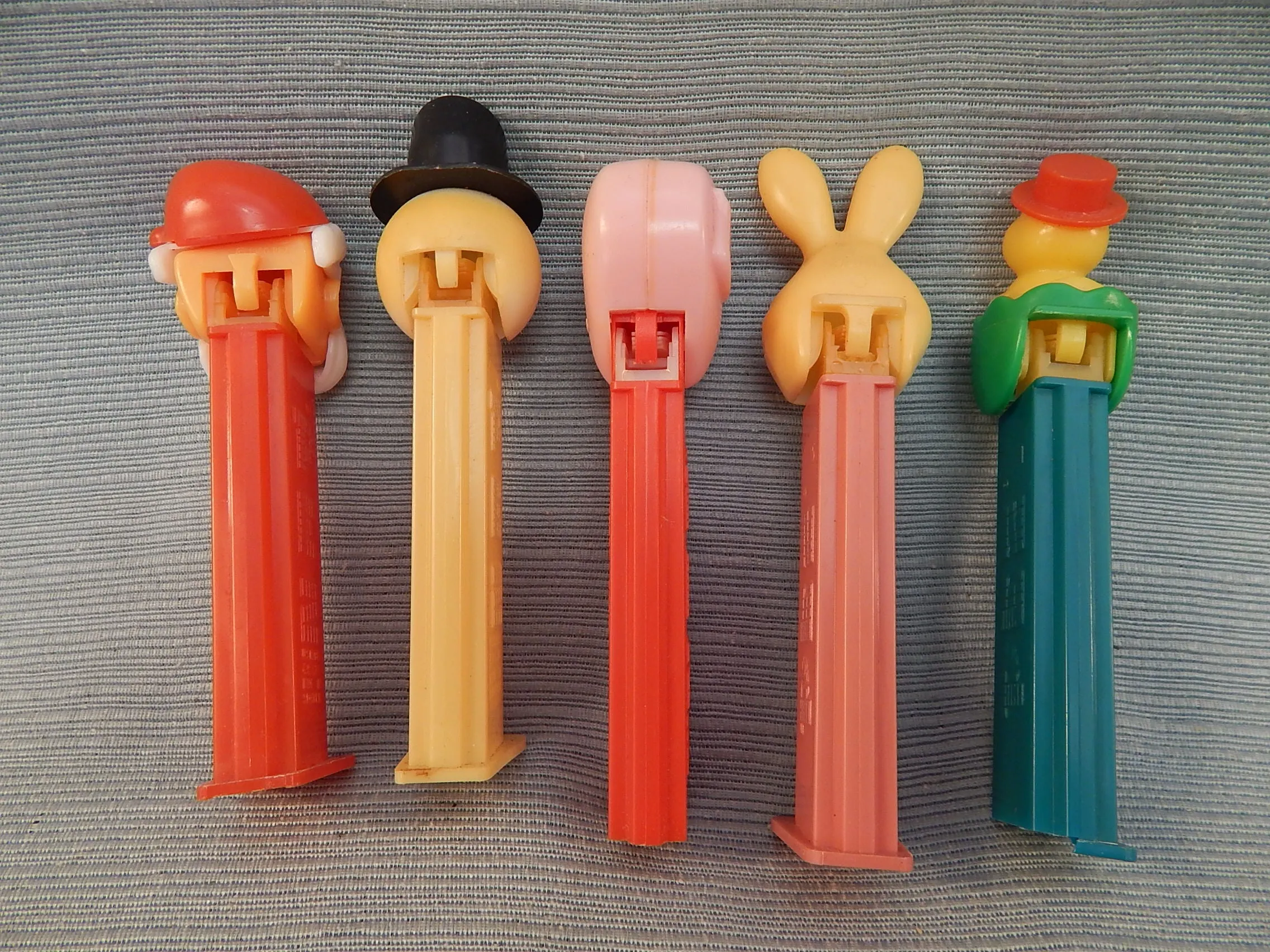 Vintage Holiday PEZ Dispensers- Lot of 5